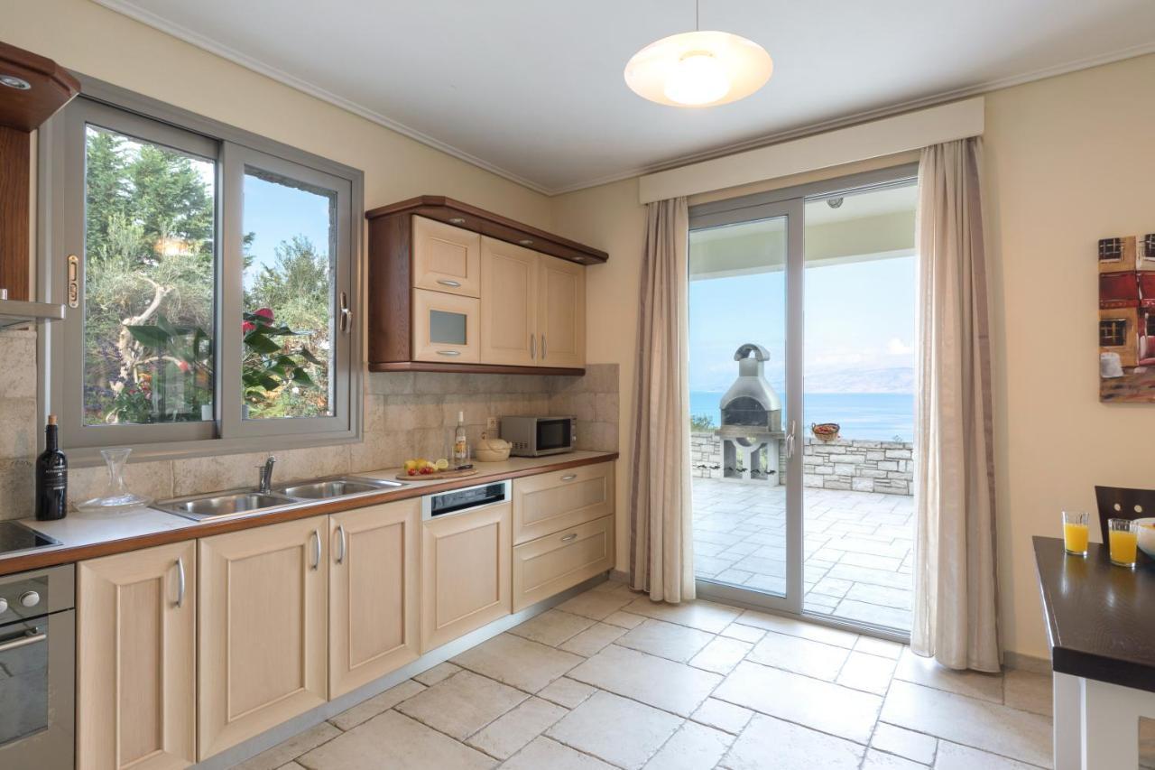 Villa White Stone By Rodostamo Collection Kassiopi Bagian luar foto